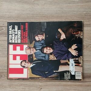 LIFE Magazine March 1983 MONACO'S ROYAL FAMILY M*A*S*H LARRY KING
